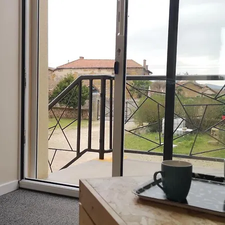 Comme A La Maison Clonas-sur-Vareze Extérieur photo